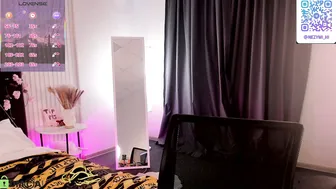 Chloebloss0m tease hot porn video