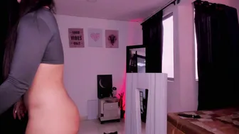Sussy_bell1 bigass 06/16/2025