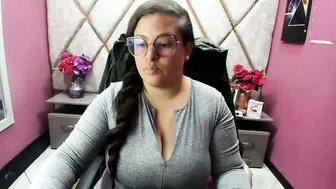 Sara_thonson_ cam girl chat (01/14/2026)