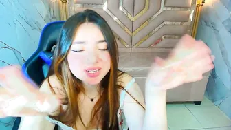 Emily__r (01-14-2026) chat girl porn