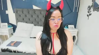 ivy_owen_ nude cam video - (01-14-2026)