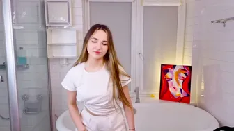 emilydeer recorded nude video 581262