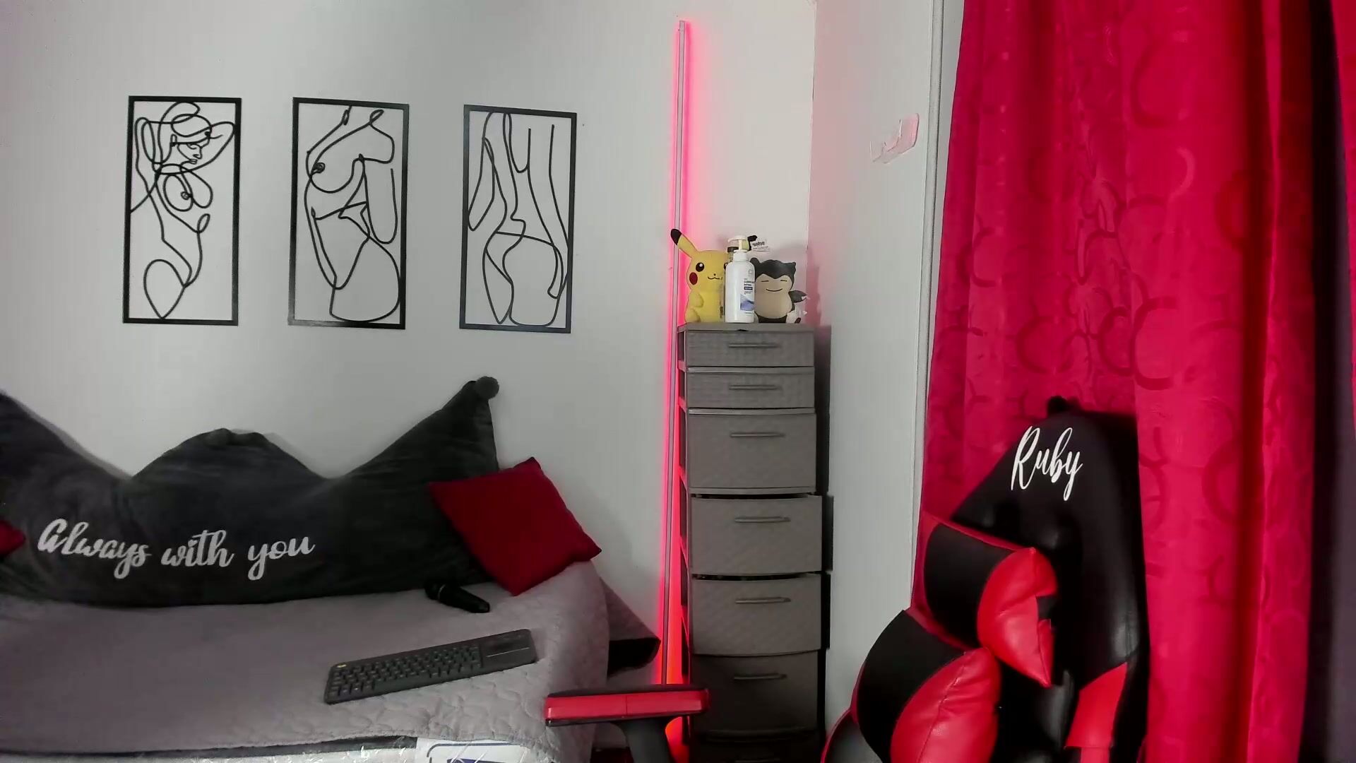 rubyy_24 chat cam sex (01/14/2026)