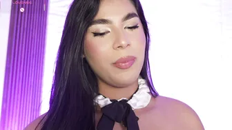 isabellefoxx posing on webcam 15 January 2026