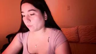 laura_d23 hot cam video 15-Jan-26