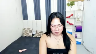 Tsuncutkaren asian live cam show