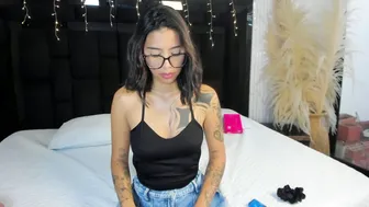 lilithluxorr recorded nude video 585086