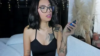 lilithluxorr recorded nude video 585086