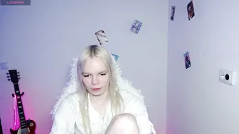 Emily_nyaffe skinny cam porn video