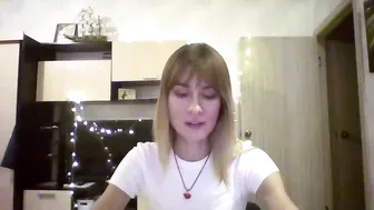 Maybellebombich bigboobs - 15 January 2026