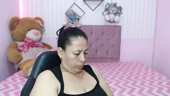 mature_martina_ recorded nude video 588375