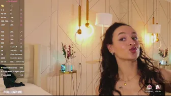 Lolly_neal live cam show camvideo