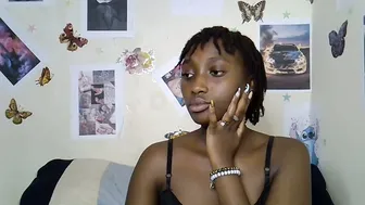 maee_y recorded nude video 589309