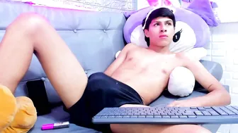 Carolinejesh trans cam sex