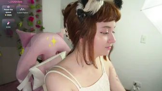 mollysb_05 video 17-Jun-25