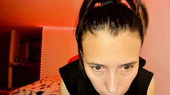 Zoe_jeane_beker (06/17/2025)