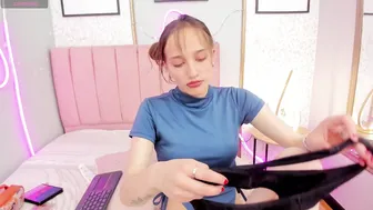 Skinnyfavre horny amateur video (06/17/2025)