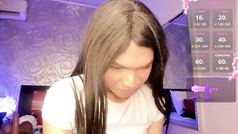 _vennuss_ video cam (06/17/2025)