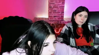 Foxy_tease_ 17-Jan-2026