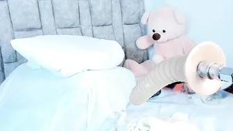 queen_yully recorded nude video 590712
