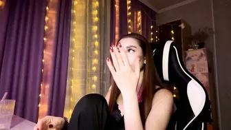 Halliemcanaw shy on cam