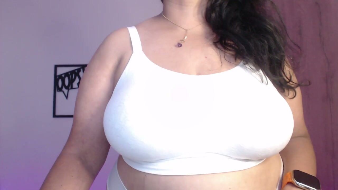 Simonav721550 17-Jan-2026 bigboobs