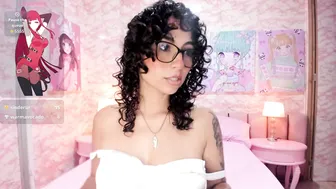 Sarah_sluty 01-17-2026 posing on cam