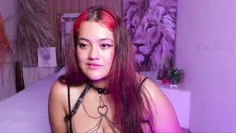 vanessascott_ webcam chat posing on webcam