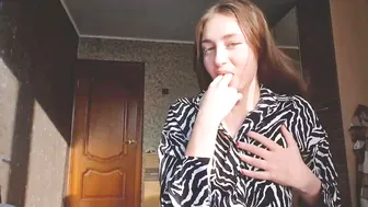 Adelinahosse nude on cam (01-17-2026)