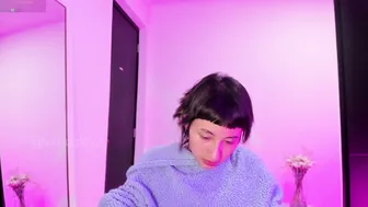 Vandalovee on webcam 17-Jan-2026