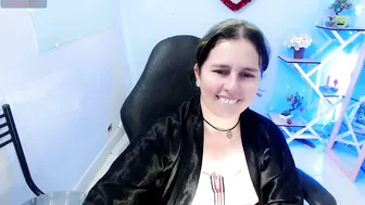 selene_mom porn cam video (01/17/2026)