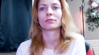 Karoline121 wet cam sex chat