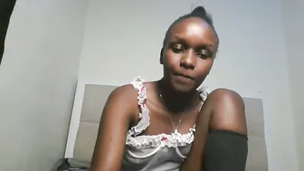 Sexxymaya25 webcam 17-Jan-2026