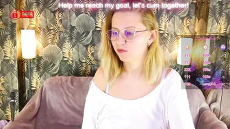 Bigboobsarri young - 01-18-2026