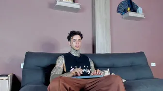 aron_ford recorded nude video 595337