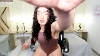 scarletcherry18 bigass live cam show