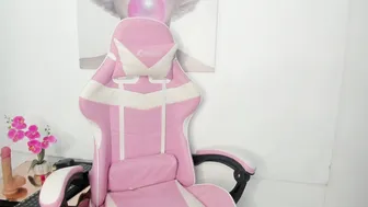 ladymadinght shy webcam