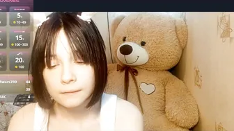 Honeey_beee chat cam porn (01/18/2026)