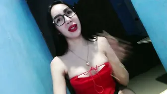 sexy_emily92 bigboobs on live cam