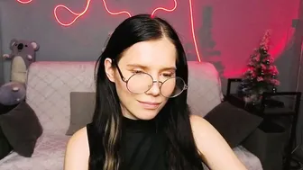 mellhyees recorded nude video 597854
