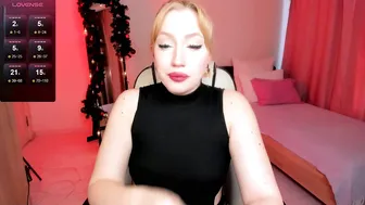Jenny__luv camvideo on webcam