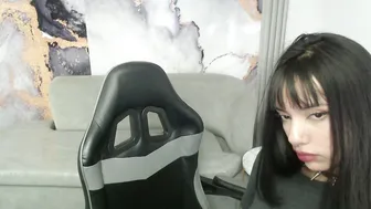Nikky_v (06-17-2025) 18