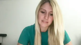 smexxii93 (06-17-2025) blonde