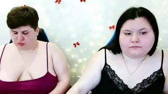 beckyandellen nude (01/20/2026)
