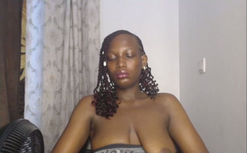 bad_bitchgirl2 ebony on live cam