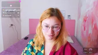 angelinalow recorded nude video 603997