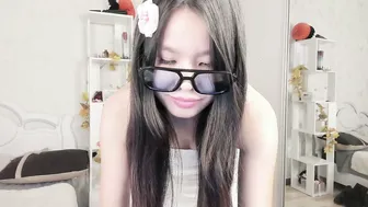 Amiya_cute shy cam sex porn