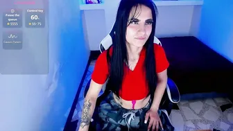 anniee_x (01-20-2026)