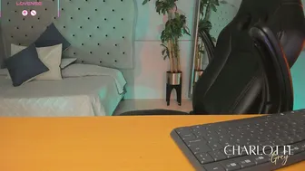 charlotte__grey socks - 21 January 2026