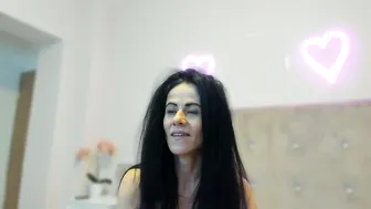 brianaflynt petite - 01/21/2026
